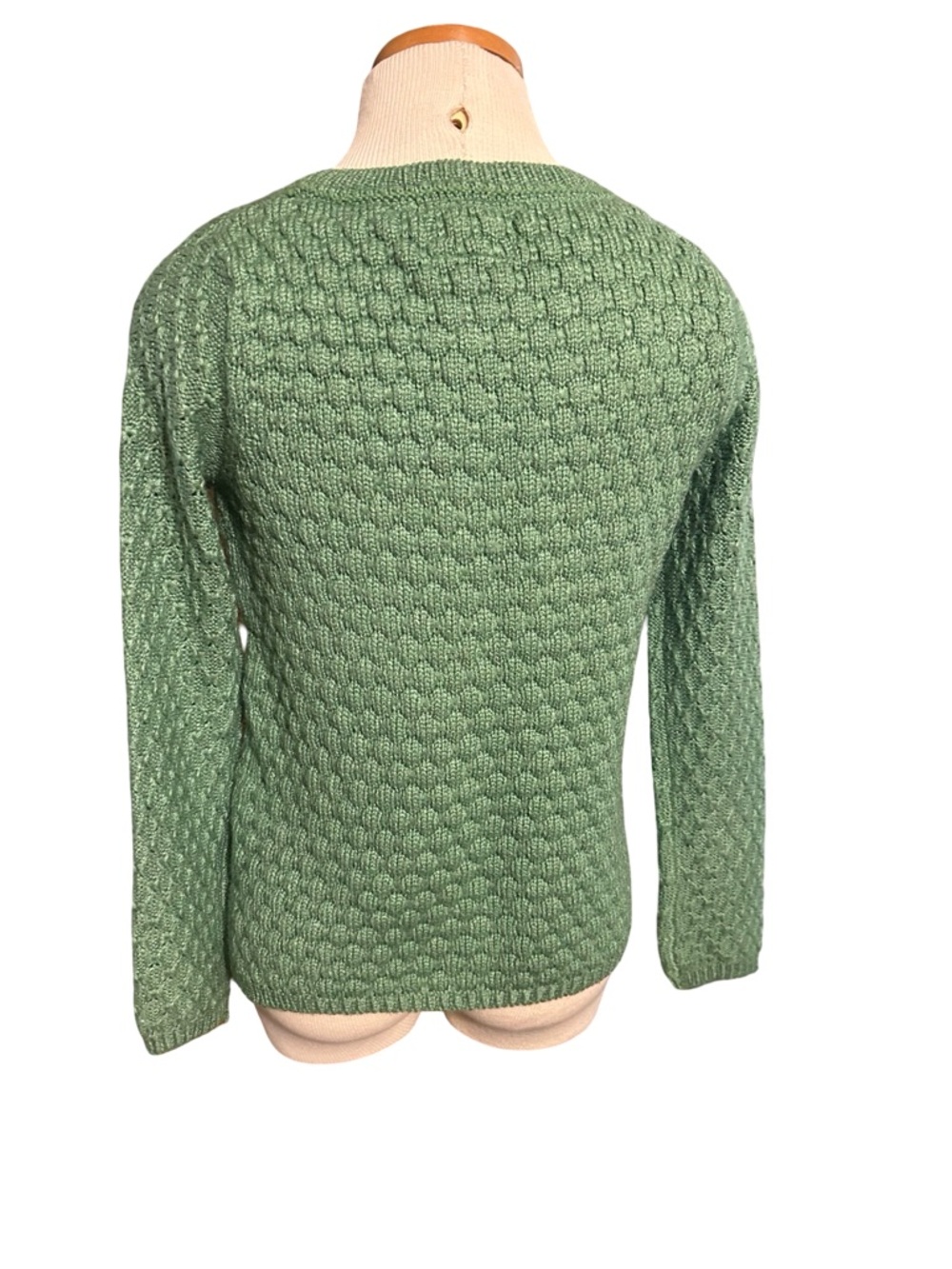 Field Flower GreenTextured Knit
Sweater Medium Boho
Antropologie Style - Picture 5 of 9